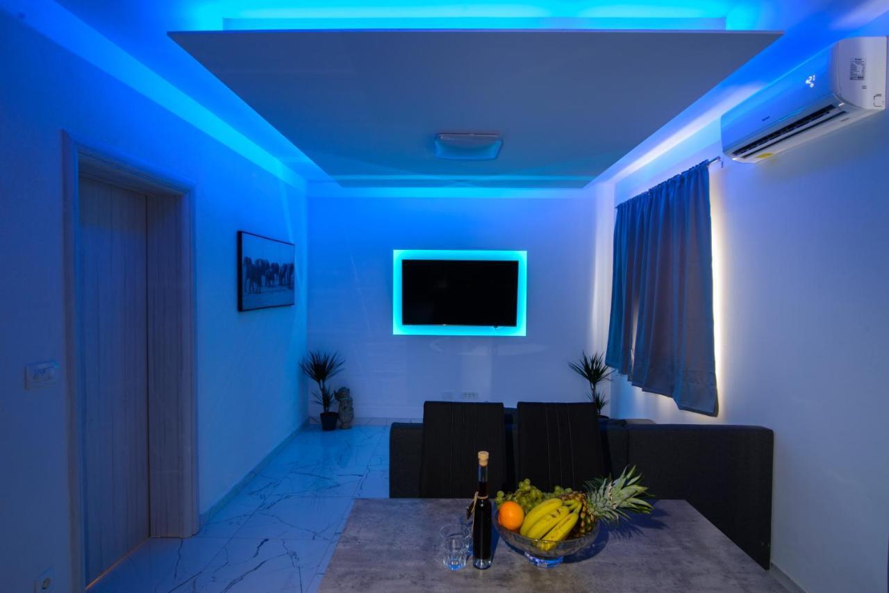 טרוגיר Apartments Pelja מראה חיצוני תמונה
