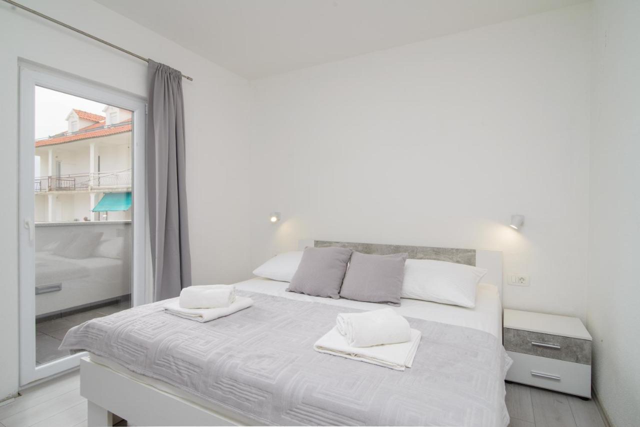 טרוגיר Apartments Pelja מראה חיצוני תמונה