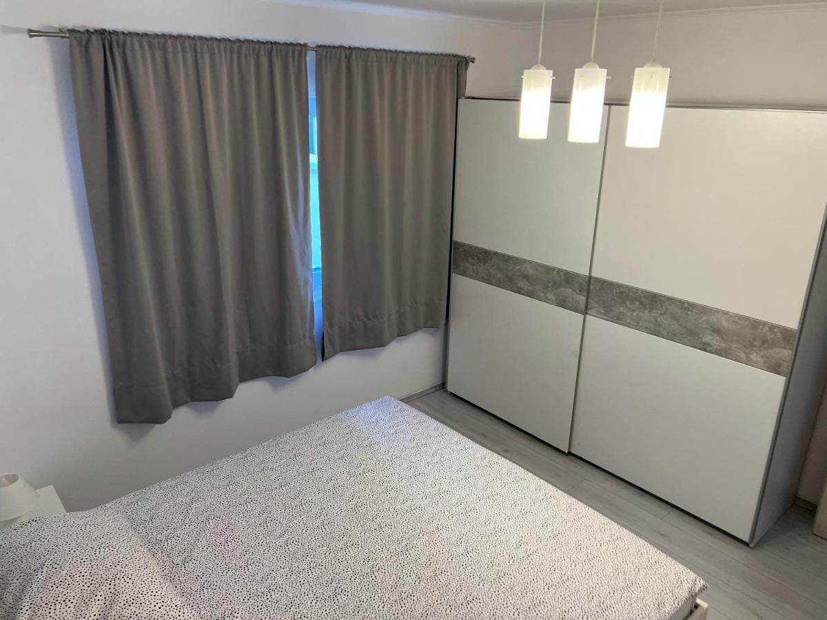 טרוגיר Apartments Pelja מראה חיצוני תמונה